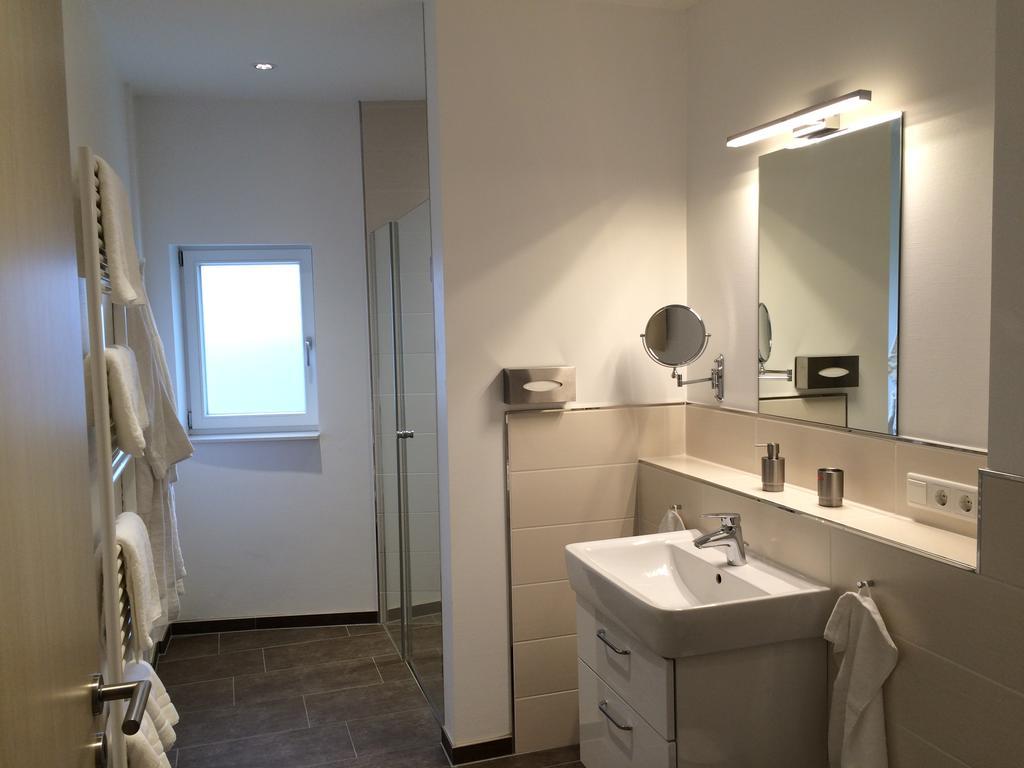 Appartements Am Kurpark Bad Pyrmont Exteriör bild